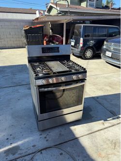 GE gas stove