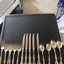 1881 Roger’s Oneida LTD Flatware Set Of 20