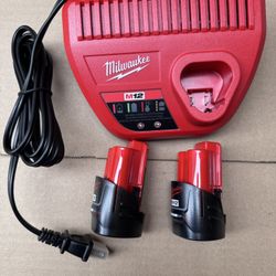 M12 12-Volt 1.5 Ah Lithium-Ion Compact Battery Pack (2-Pack)charger 