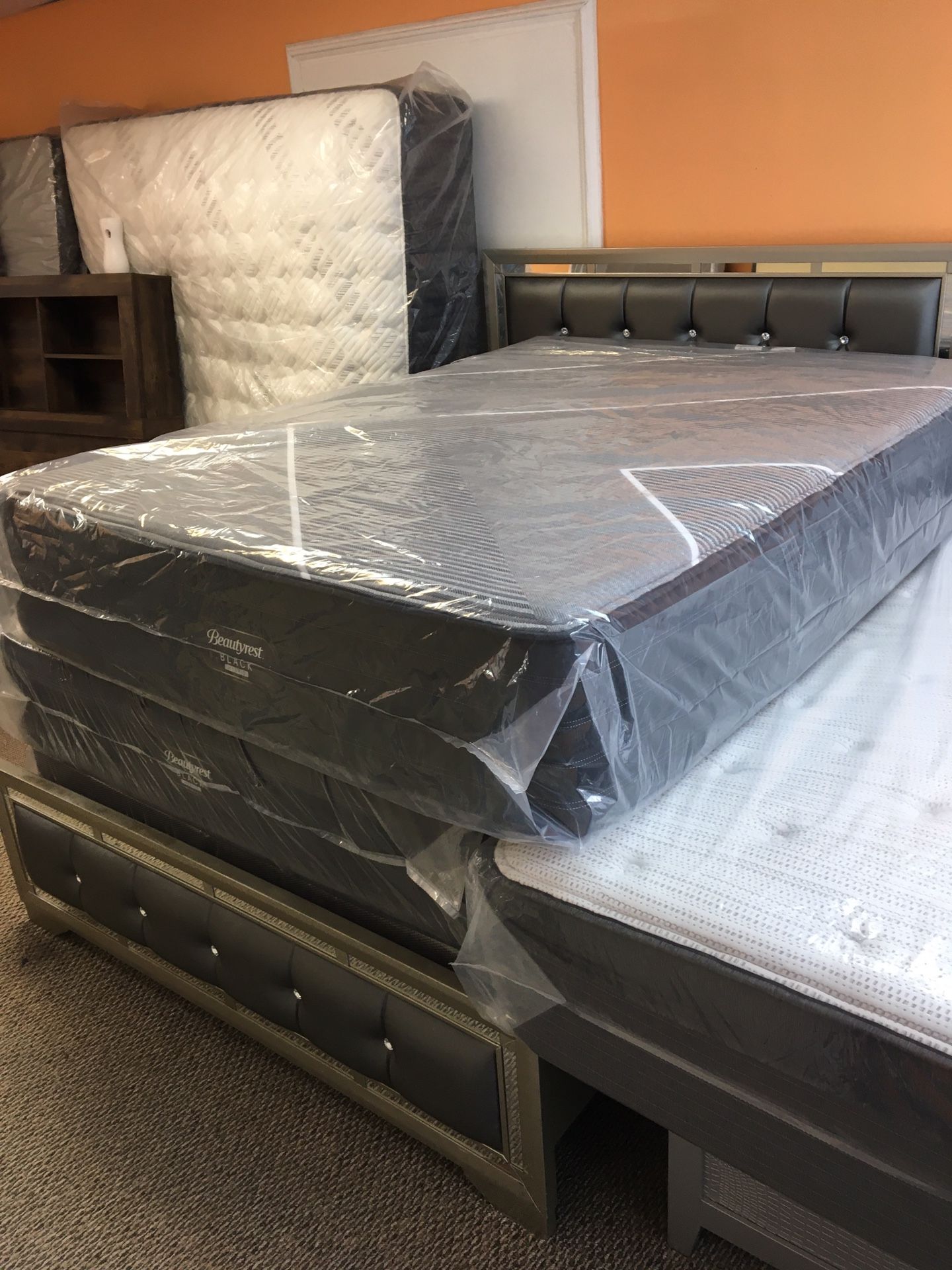 MATTRESS SALE BRAND NEW TWIN SIZE 100 FULL SIZE 179 QUEEN SIZE