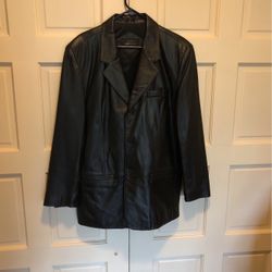 Men’s leather black sports coat size 40 regular