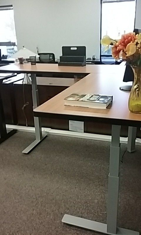 Honey Maple L Shape Sit Stand Desk For In Portland Or Offerup