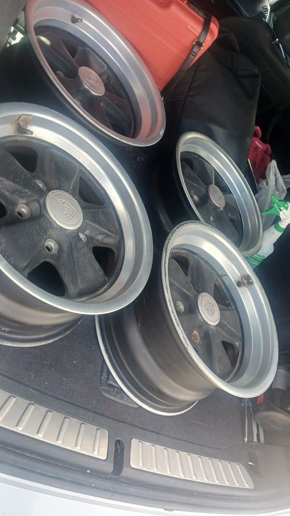 Porche Rims 15" Collectable