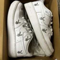 NIKE AIR FORCE 1’s Size 7