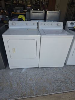 Whirlpool Washer and Dryer Set