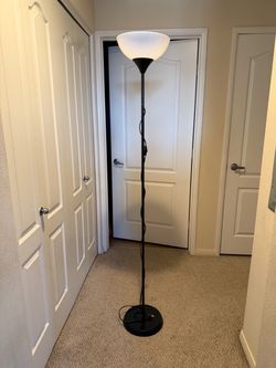 Black Floor Lamp