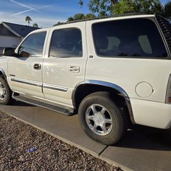 2004 Chevy Yukon Denali...87k Miles