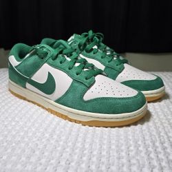 Nike Dunk Low Se Malachite Gum