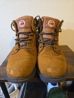 Men's Boots