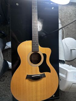 Taylor 114ce