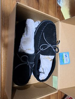 Women's MyPillow Moccasin- Size 7