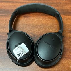 Bose Headphones W/ Case