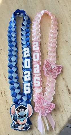 Graduation Leis 🎓🩵❤️💙🩵❤️