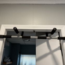 Ally Peaks Doorway Pull-Up Bar (Multi-Grip)