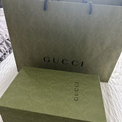 Bag and box Gucci 