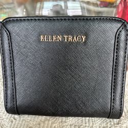 2valet ellen Tracy Black Leather With Golden Zip  New Without Tag Navy Blue Vera Bradly Trifold Valet