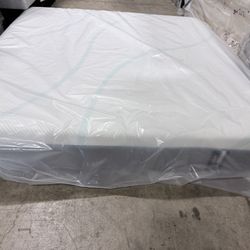 BIG SALE 💯 King Mattress Tempurpedic Adapt Medium 💥