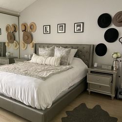 Glamorous Tufted Bed Frame W/ Headboard