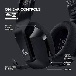 Logitech G733 LIGHTSPEED RGB Gaming Headset – Excelente Estado 🎧