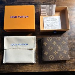 LV Wallet