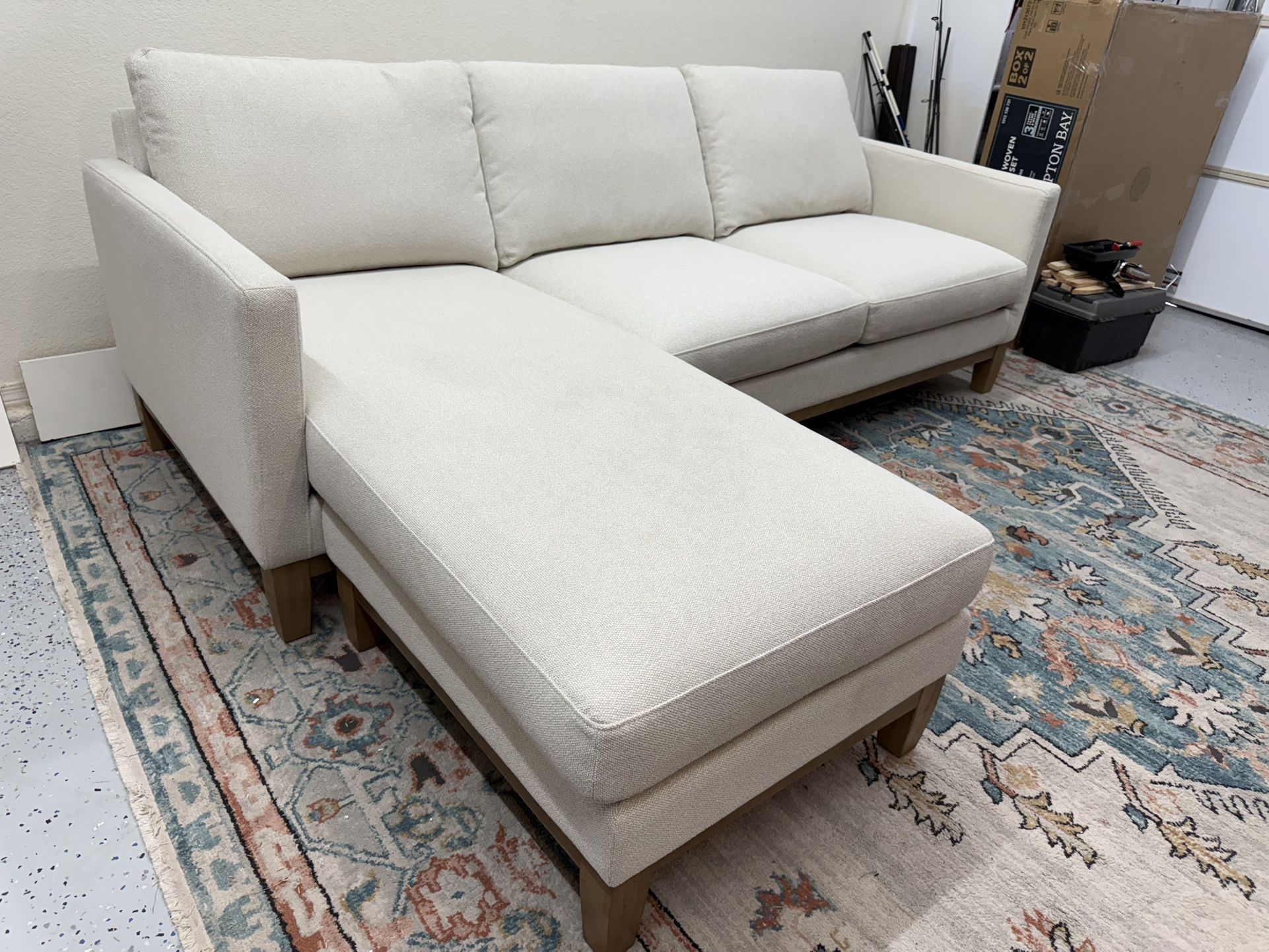 Henredon Murphy Sofa with Reversible Chaise