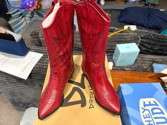 Dirty Laundry Red Cowboy Boots size 8