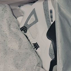 Jordan 4 Retro White Cement Size 10.5 Men 