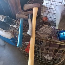 Ax And Sledge Hammer 