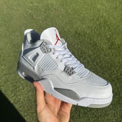 🔥- Size 8.5 - New Jordan 4 Retro White Oreo Rare Release🔥