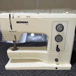 Bernina 830 Sewing Machine 