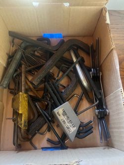 Lot of assorted collection of loose, L-shaped hex keys, Allen keys