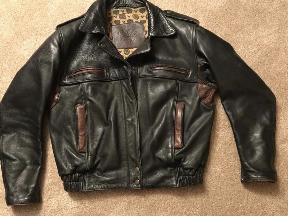 Vintage leather jacket - perfect for costume!