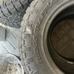 NITTO  RIDGE GRAPPLER