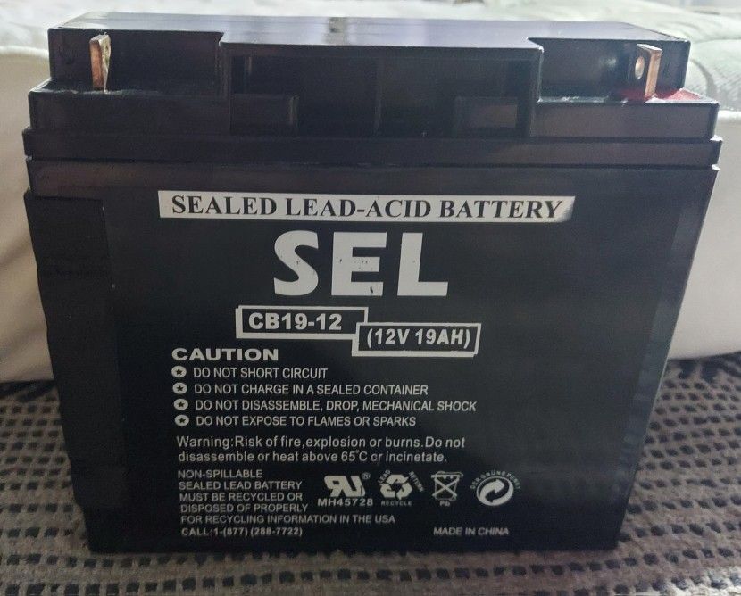 CB19-12 12v 19AH Sealed Lead Acid Battery