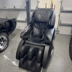 Fujita Massage Chair