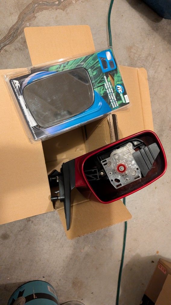 Toyota Camry Side Mirror