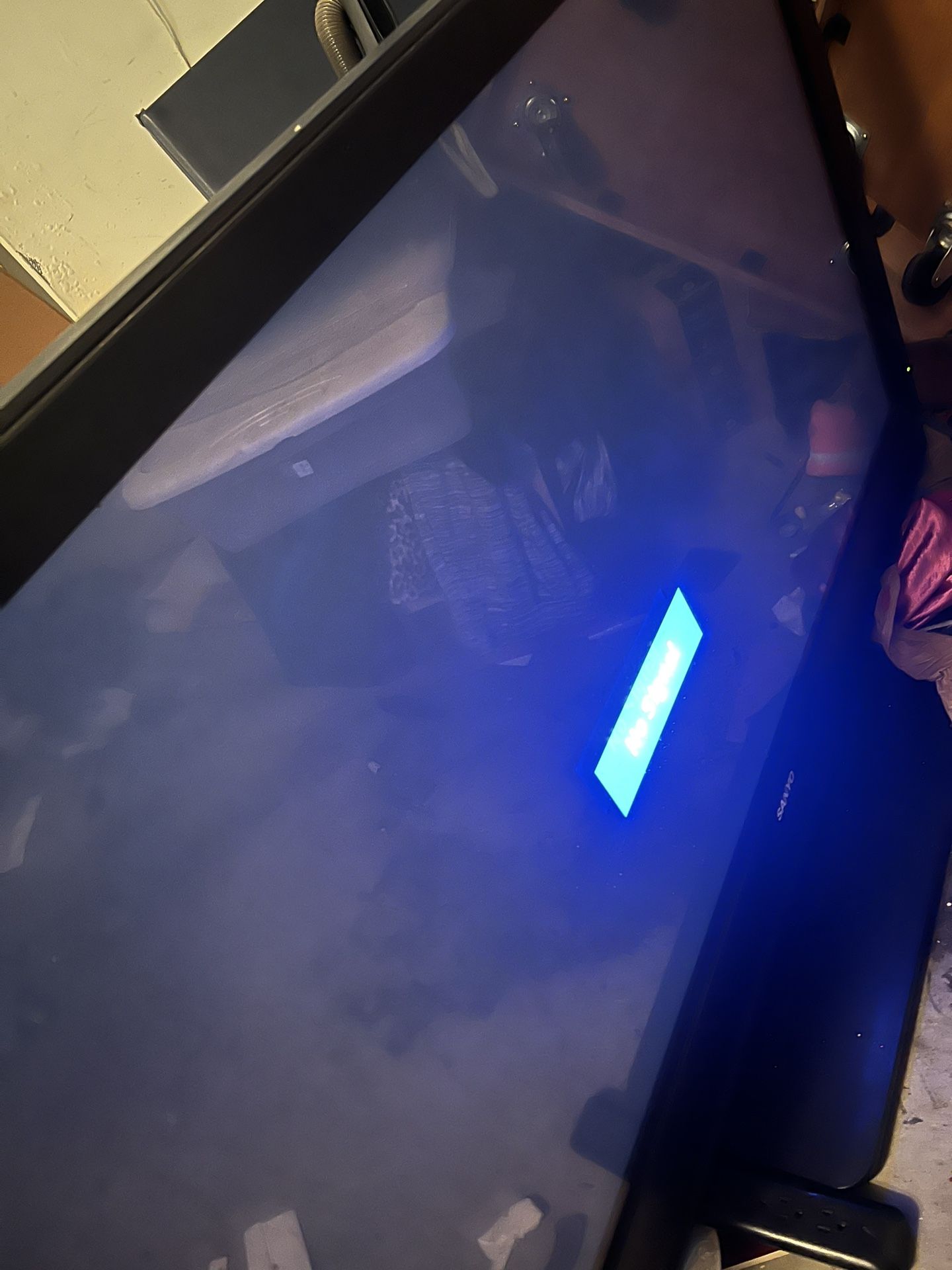52” HD Flat Screen TV – Great Condition