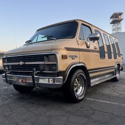 1983 G20 Chevy StarCraft Conversion Van