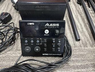 Alesis drums Nitro Max