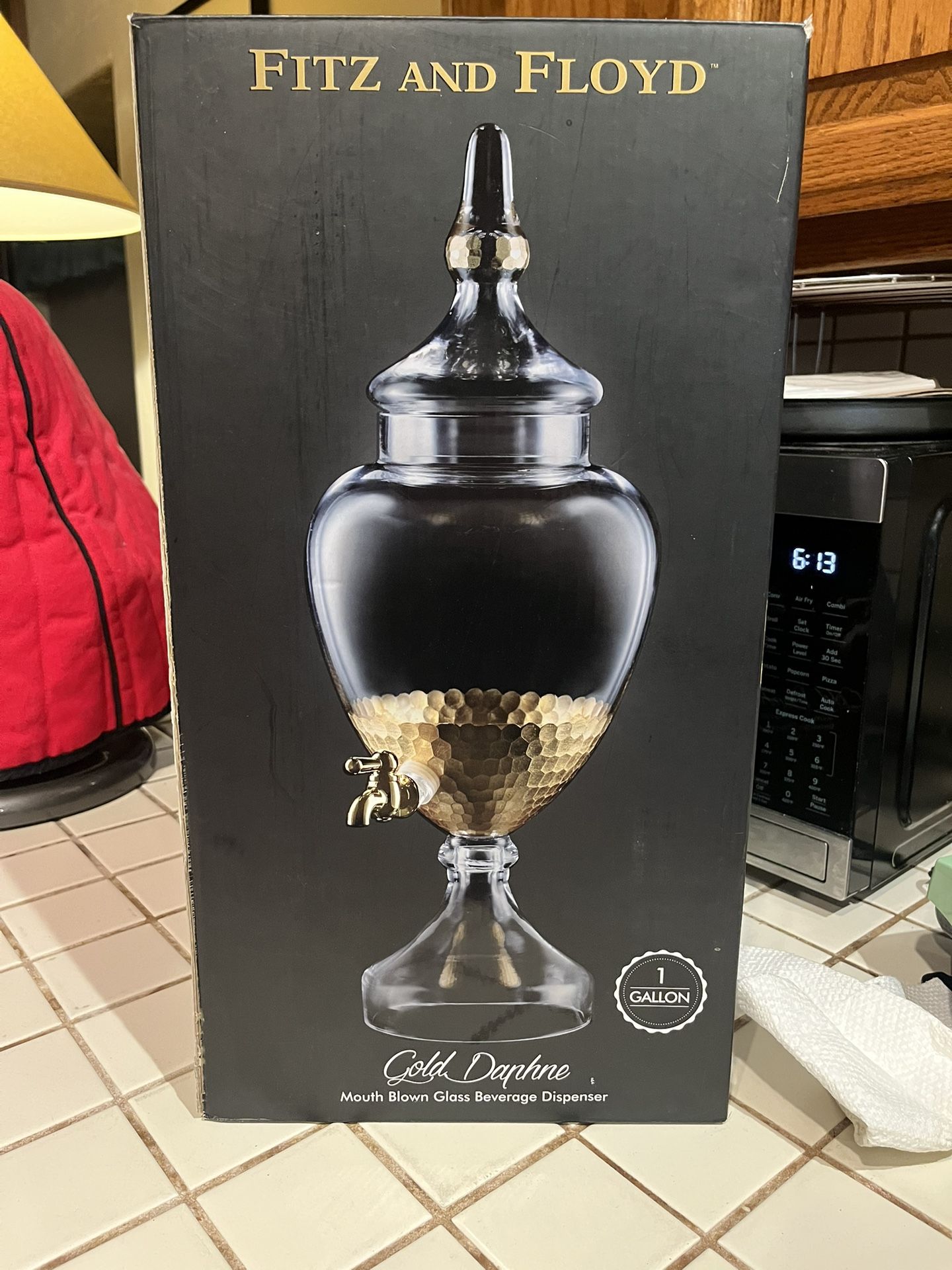 Fitz And Floyd - Gold Daphne 1 Gallon Beverage Dispenser