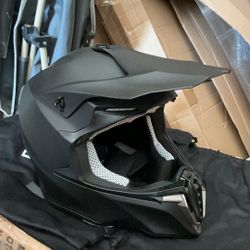 Motocross Style Helmet Size Medium 