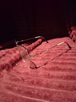 Gucci glasses original price $500
