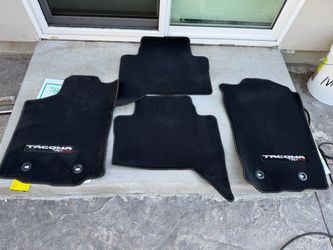 3rd gen Tacoma TRD sport carpet floor mats