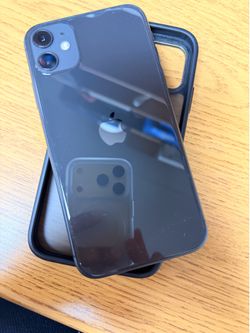 iPhone 11 - Unlocked