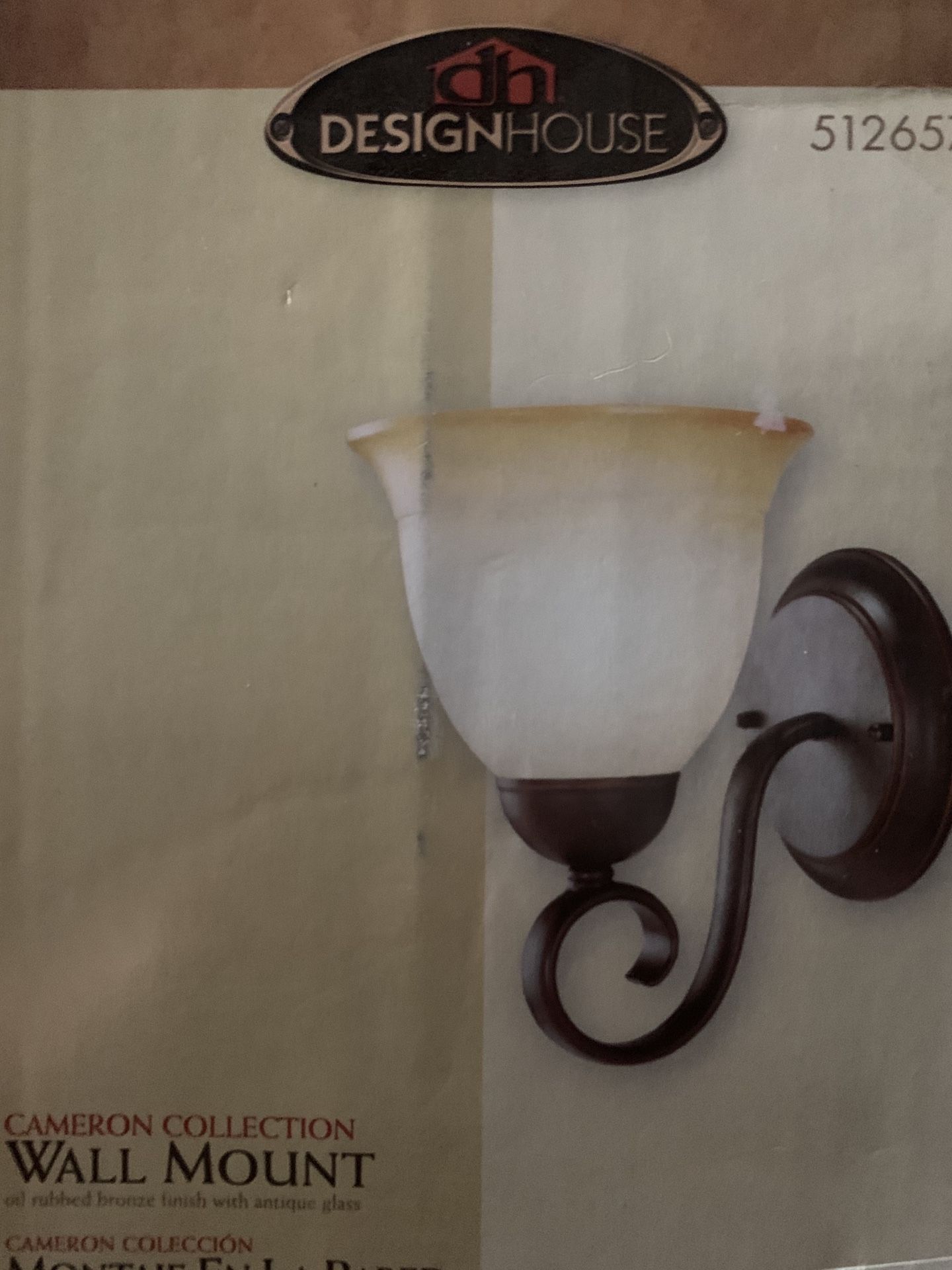 Bronze wall mounted lamp