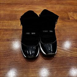 Jordan 11 retros space jams