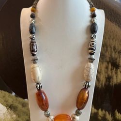 Vintage & Elegant Ethnic Tribal Handmade Beaded Necklace With Amber Resin & Silver Accent 27”in & 108 grams