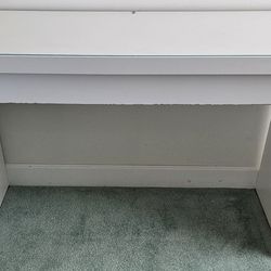 Ikea desk table office sliding drawer glass top

Selling ikea desk with glass top and sliding drawer. From non smoking pet free home. Size is 47 wide 