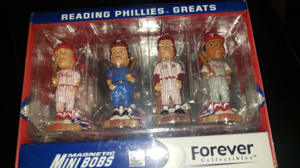 reading phillies greats magnetic mini bobs