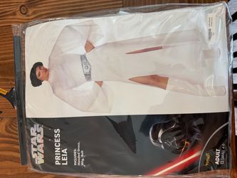 Princess Leia costume